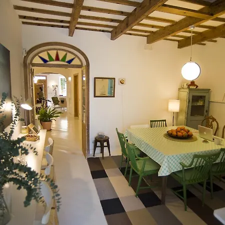 Hotel Petit 3*